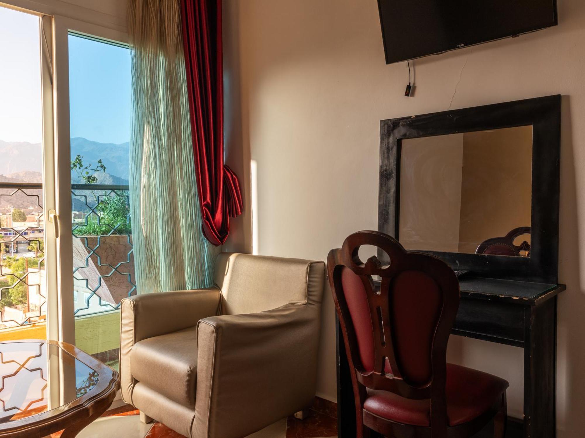 Hotel Saint Antoine Тафраут Экстерьер фото
